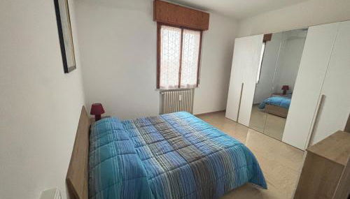 IZZ1 Apartments - Motor&Food Valley - Posto Auto Privato - Foto 1, wardrobe