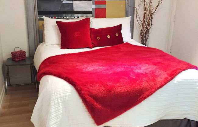 Stone Boutique Suites - Photo 5