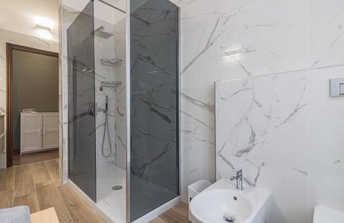 Al Civico 11, nel cuore della piazza principale di Lainate, minimal e confortevole, comodo per Rho Fiera Milano - Foto 19