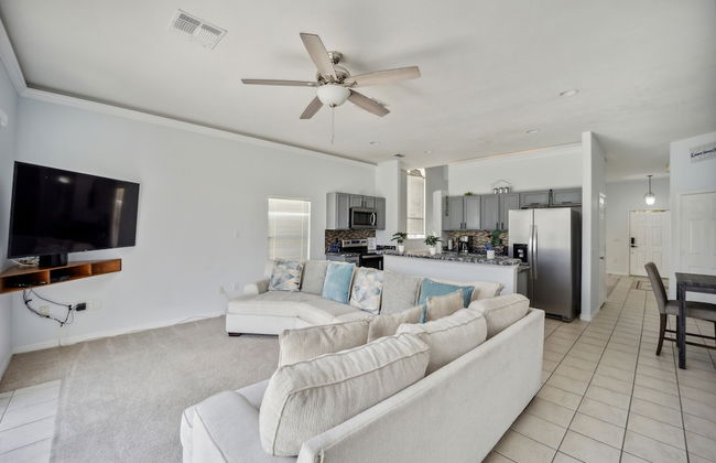 Elegant 5br Villa With Private Pool 5 Bedroom Home by RedAwning - Photo 19