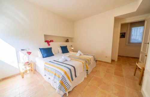 Villa Les Oliveres Piscina Privada Vistas Mar Aire Acondicionado - Foto 16