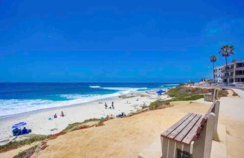 La Jolla Townhouse steps away from Windansea beach - Foto 20