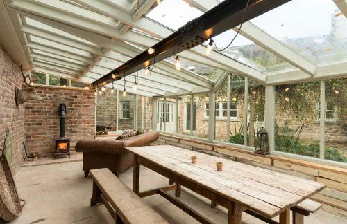 The Coach House - Photo 9