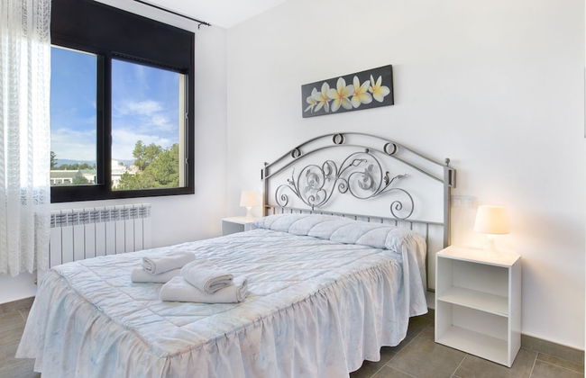 Camelia in Llafranc With 4 Bedrooms and 3 Bathrooms - Photo 7