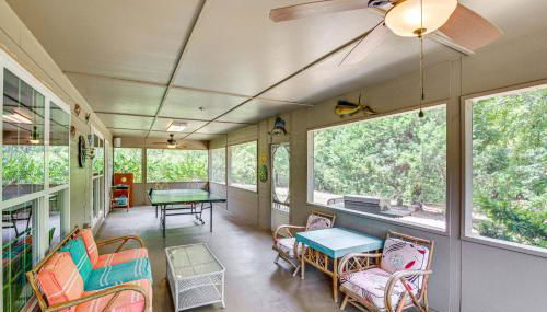 half Mi to Lake Texoma Home with Fire Pit and Grill! - Foto 2