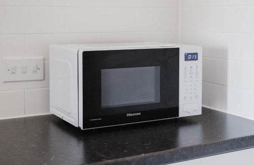 Pristine and Modern Home away from Home - Photo 26