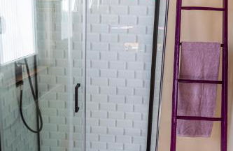 MA ROSE DES LUMIERES maison indépendante 6 personnes avec grande cour - Foto 12