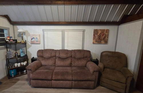 Dodo's Place on 22 acres outside of Smithville, TX - Foto 3