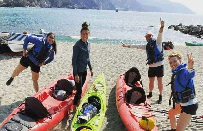 Cinque Terre Kayak Tour - Photo 6