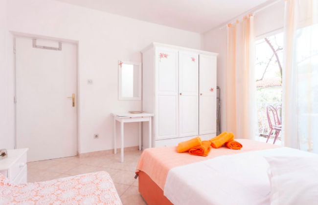 Apartments Lili - Photo 12