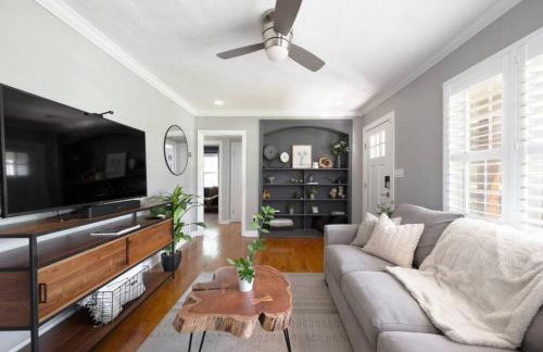 Massive 3 bedroom with large backyard - Foto 7