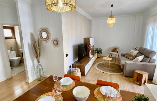 Cozy apartment with pool, parking and sea view - Foto 10