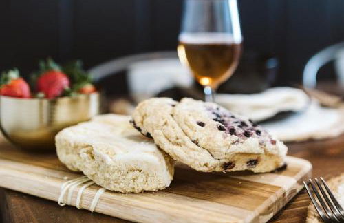 Amazing Escape King Bed BSU Parking Fire Pit - Photo 9