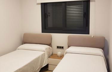 ROMERO APARTMENTS-SUNSET WAVES-BENIDORM - Foto 7