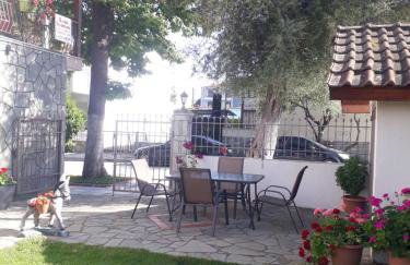 Elena Rooms-Apartments - Photo 40