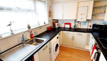 Rayleigh Town Centre 2 Bedroom Apartment - Foto 4