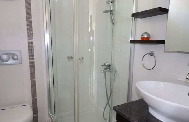 Villa BGA4 by JoyLettings - Photo 12