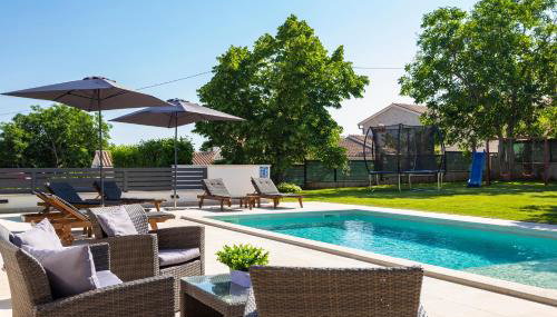 Villa Anavi - Foto 1