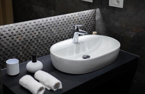 Artorius Duba - Photo 50