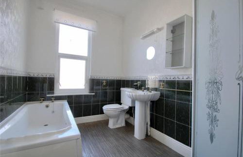 Home and Away, close to Preston Park and Yarm High street - Foto 5