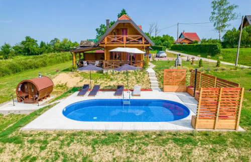 Hižica Bubika - Foto 11