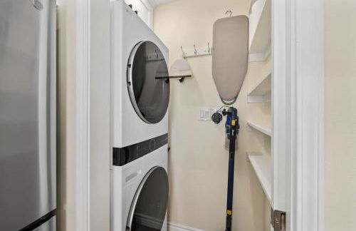 Luxury 1BR Suite Kitchen, Fireplace, Laundry, BBQ - Foto 14