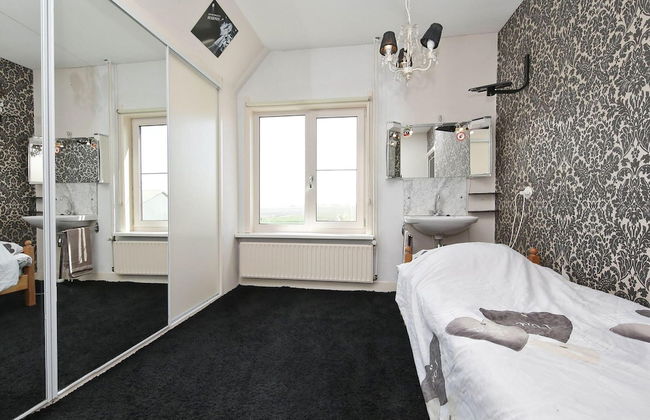 Characteristic Country House With Wellness - Foto 3