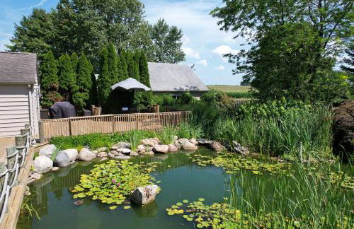 Charming School House with Large Pool - Foto 41