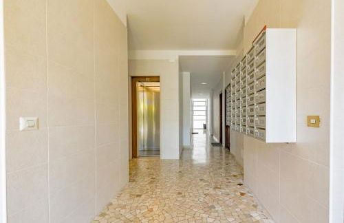 Comfy & Chic near Università IULM & Famagosta-Ideal for Work - Foto 26