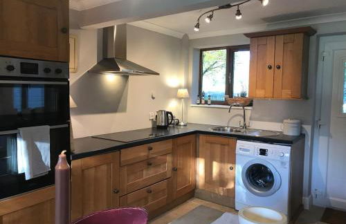 Oak Crest, 2 bedrooms, log fire, scenic views near Chapel Down - Foto 9