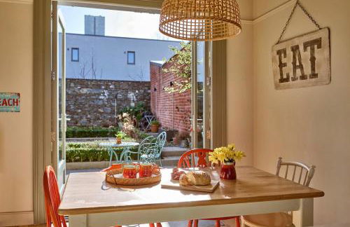 Charming townhouse with sunny garden - Foto 6