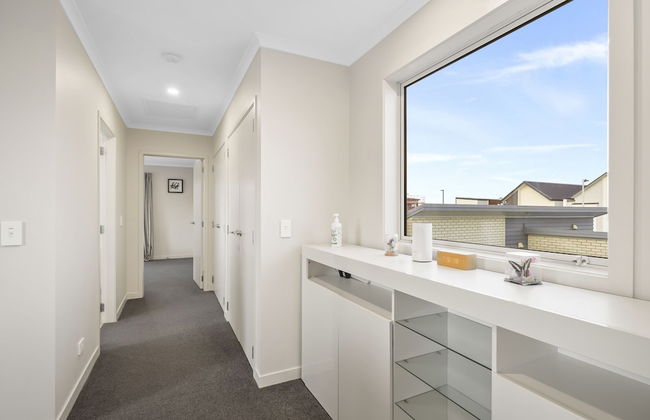 Modern 3BR Family House - Yard & Big TV - Foto 24