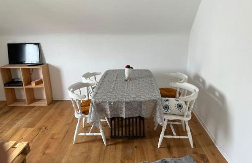 Charmante, helle Wohnung mit Garten nahe Legoland - Foto 1