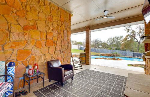 3 Mi to Lake! Belton Getaway with Outdoor Kitchen - Foto 26