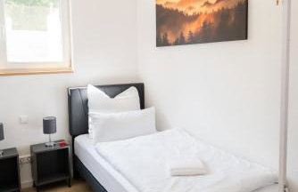 Corner 28 - Photo 31