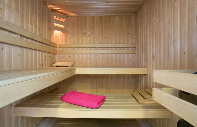 Villa by the Harbour With Sauna - Photo 7