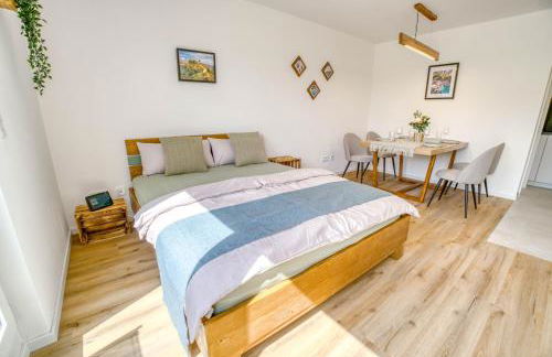 Garten, Küche, Parkplatz & Mehr - Komfort Apartment Bavaria - Foto 5