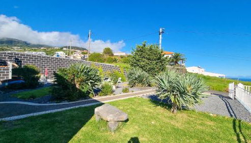 Loreto Rose, Panoramic Ocean and Mountain View - Photo 4, Garden