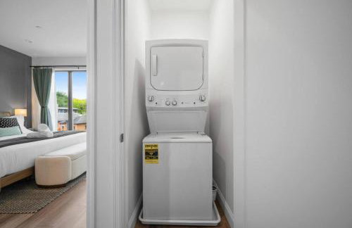 Stunning Penthouse Double King Suite on Butler Street with rooftop deck and free off street parking - Foto 19