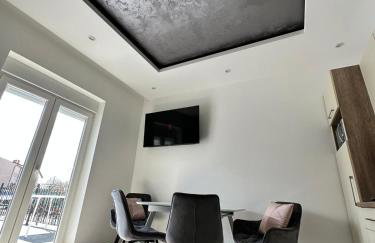 MK Apartments - Photo 14