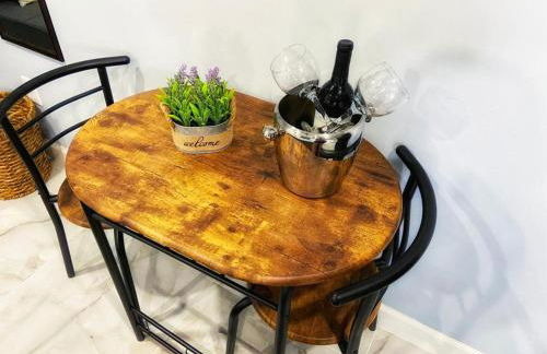 Lovely rental unit with independent entrance apt # 1 - Foto 16