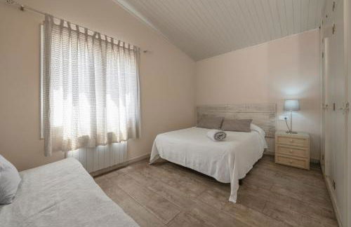 Casa La Vinya con parking y piscina - WeHost Costa Brava - Foto 25
