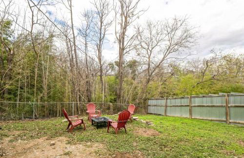 Stylish Retreat in Central Austin with Fire Pit - Foto 23