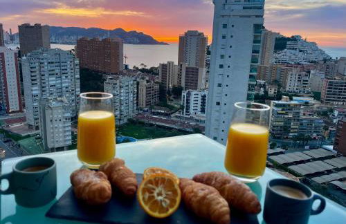 Traveler's Beach Apartment with sea view, free coffee & parking - Photo 2