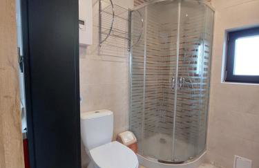 Krzywy Domek Niesiołowice - Foto 2