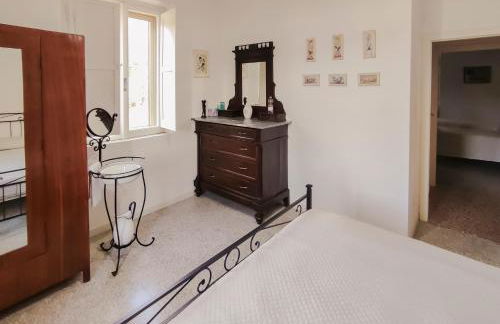 Casa con giardino tra mare e monti - Marche House - Photo 16