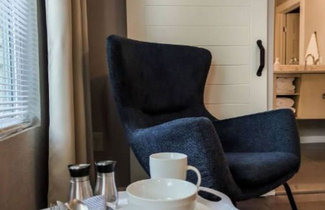 Charming Studio W/deck & Garden - Foto 10