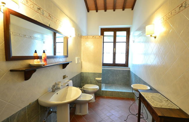 Serene Apartment in Orciatico - Foto 9