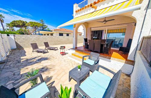 LITORAL COSTA DORADA - VILLA LAURA II Only families - Foto 2
