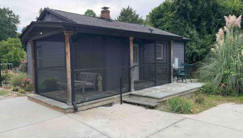 Charming Urban Retreat - Cozy Cottage in Charlotte - Foto 5